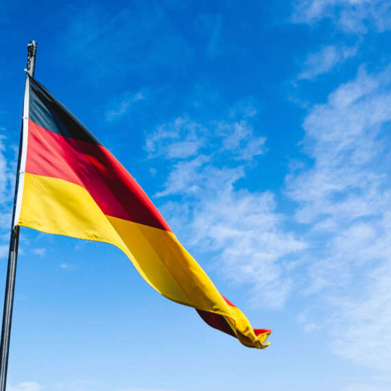 Alman Yetkili, DeFi İçin Özel Bir Yasal Çerçeve Hazırlanmasını Öneriyor