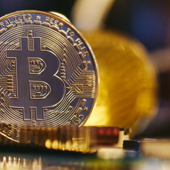 Bitcoin Yatırımcıları Düşüşü Fırsat Bildi: En Az Bir BTC Bulunduran Hesap Sayısında Yeni Rekor