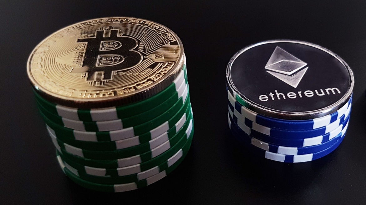 Bitcoin ve Ethereum’a Likidite Döndü, Altcoinler Geride Kaldı: Bekleyiş Uzayabilir mi?