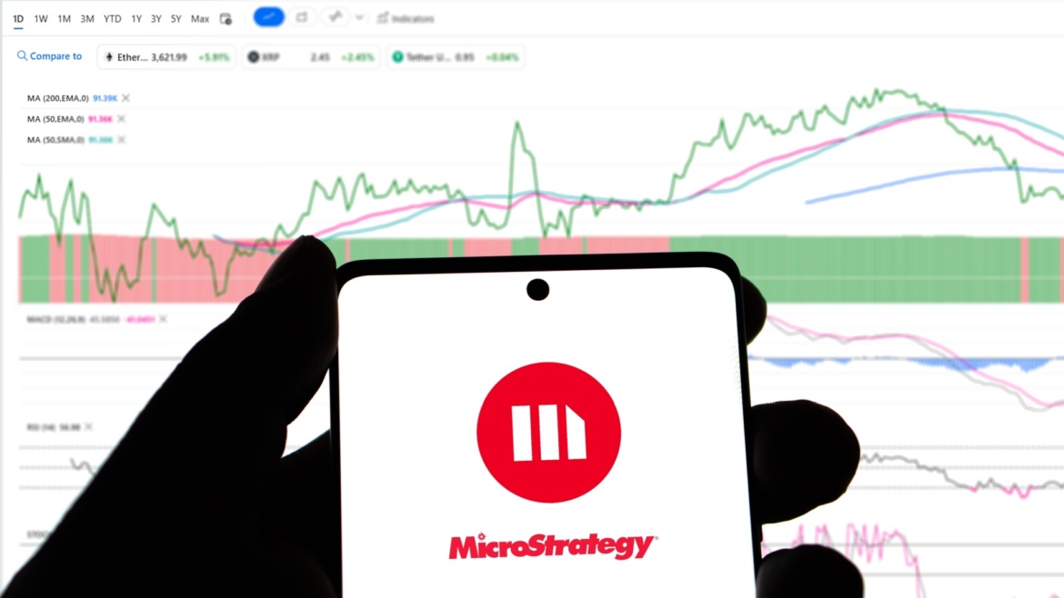 MicroStrategy CEO’su 32 Bitcoin Satışının Perde Arkasını Açıkladı: Bu Verileri İzledik
