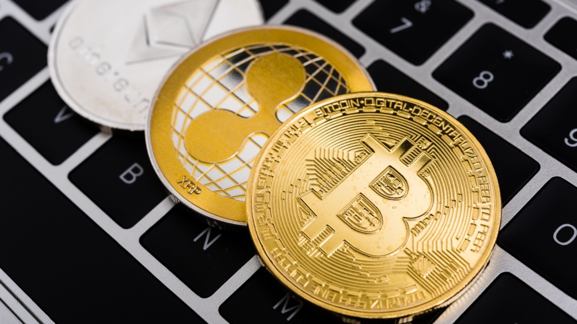 Bitcoin ve Altcoinler Ne Durumda: Piyasalara Genel Bakış (15 Haziran)