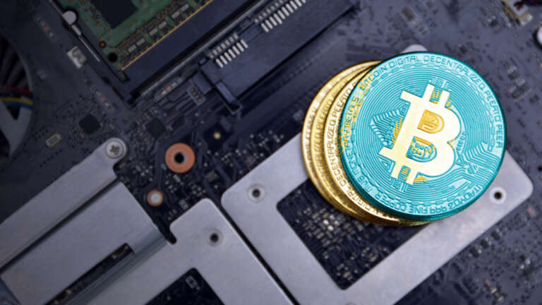 Bitcoin Ağında 6 Yıl Sonra Bir İlk Sebebiyle Rota AI’a Çevrildi