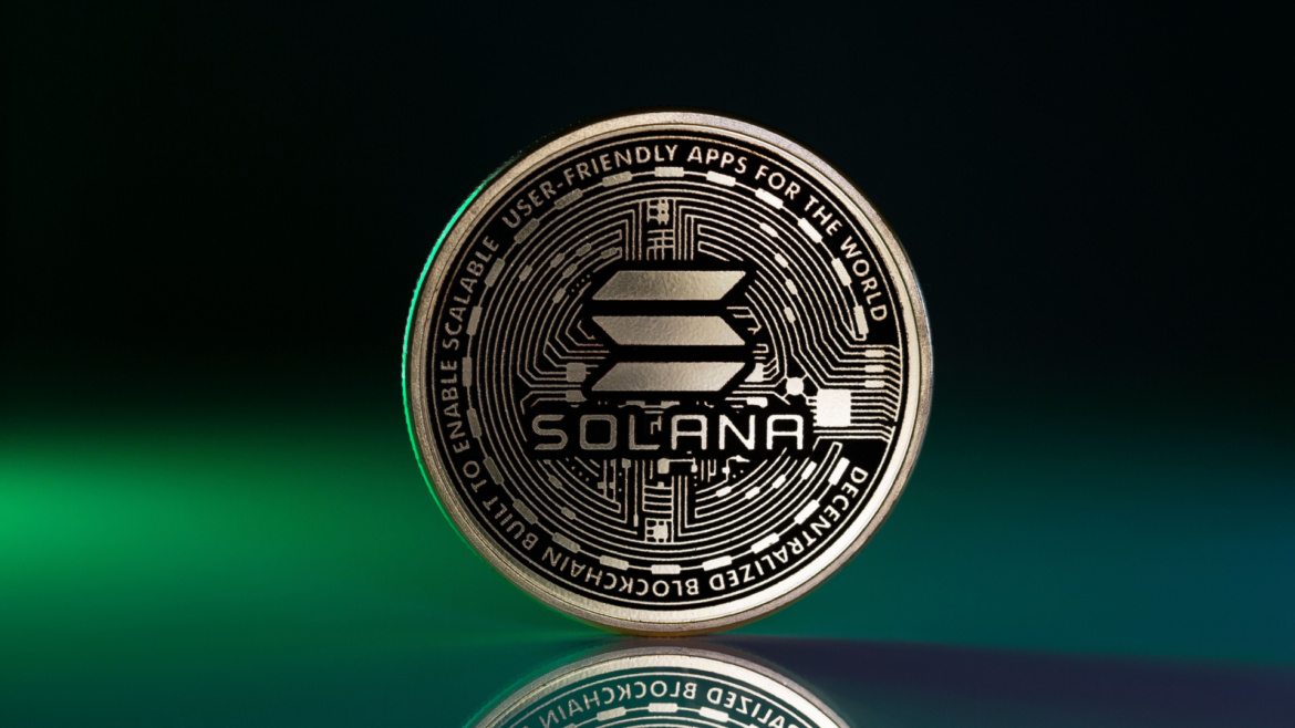 Bu Altcoin’i Biriktiren Şirket Hepsini Sattı: Büyük Ortağı İnceleme İstiyor!